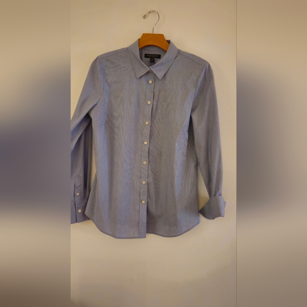 Banana Republic Light Blue Button Down Shirt
